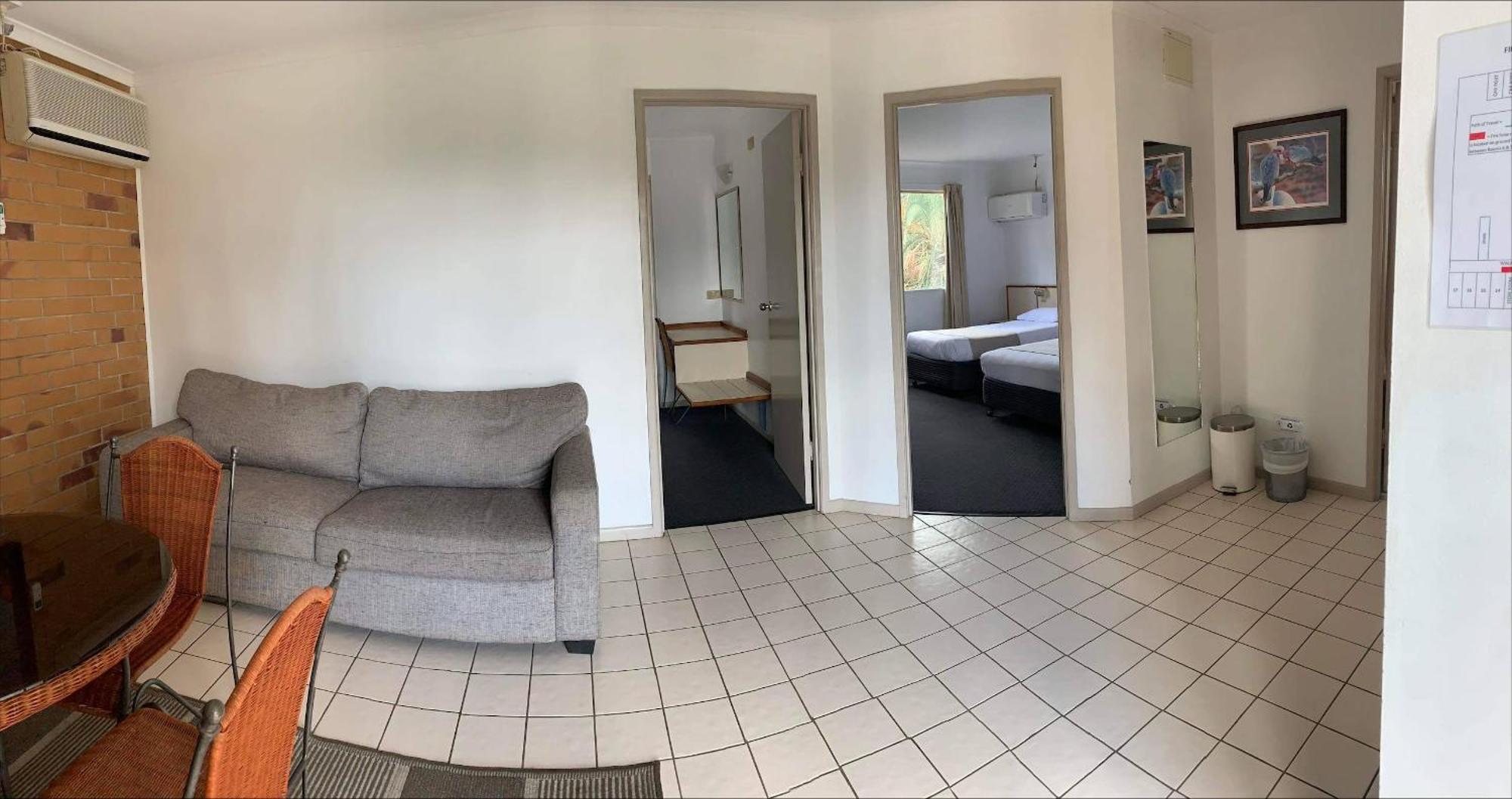 Wild Scotsman Motor Inn Gin Gin Qld Esterno foto